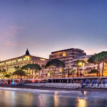 Hut * Oasis With Private Patio 10 Min To Palais & Beaches * Pet Friendly * Cannes